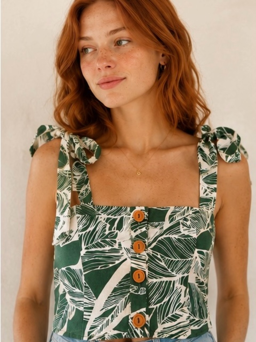 TRIS Design Tropical Leaf Tie Strap Crop Top Green White Medium